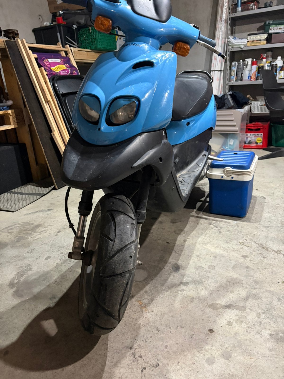 Peugeot tkr a klasse, Enlèvement, Comme neuf