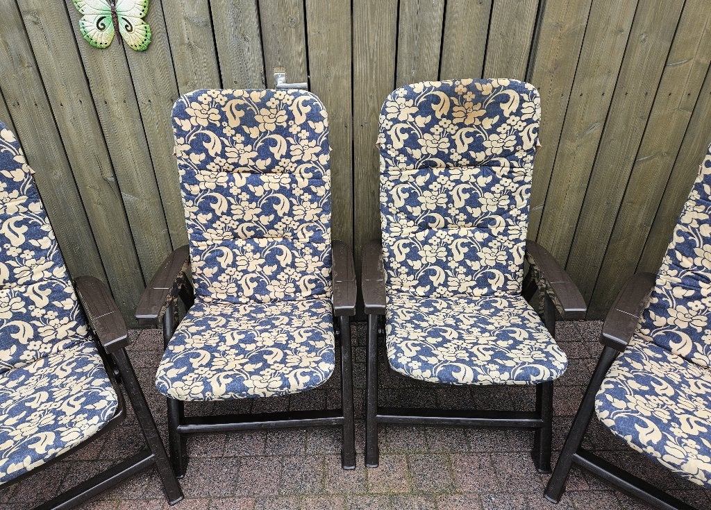 2 Kunststof tuinstoelen / standenstoelen JARDIN met kussens, Chaise, Salons de jardin, Comme neuf, Synthétique