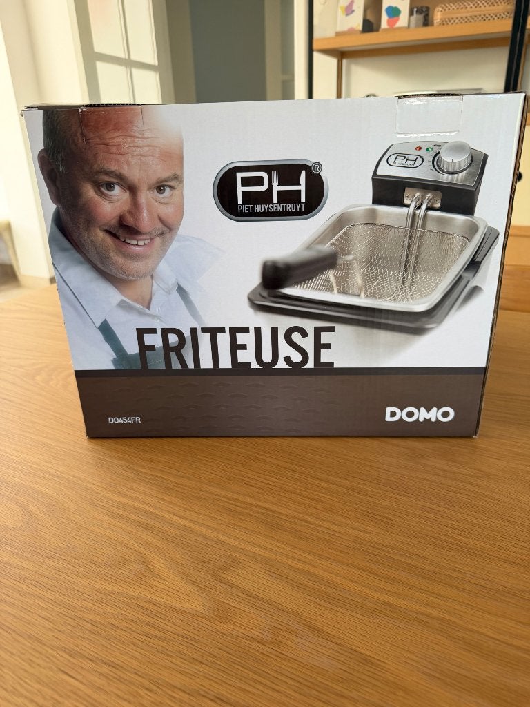 Friteuse DOMO DO454FR, Electroménager, Friteuses, 3 à 4 litres, Enlèvement, Neuf, Pan intérieur amovible