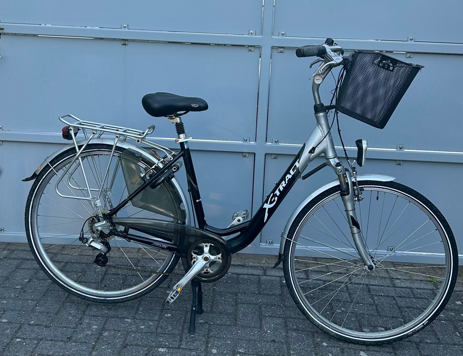 Damesfiets X-tract, Gebruikt, Velgrem, Versnellingen, Ophalen