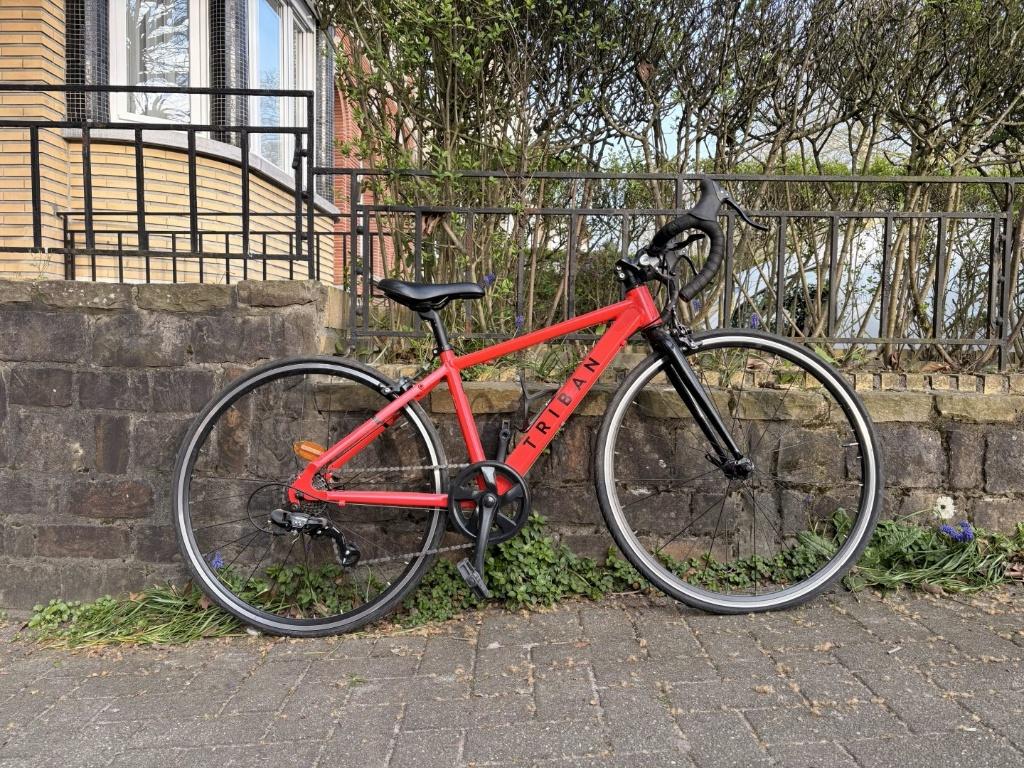 Triban RC 100 26 inch racefiets voor kinderen, Fietsen en Brommers, Minder dan 10 versnellingen, 26 inch, Velgrem, Aluminium