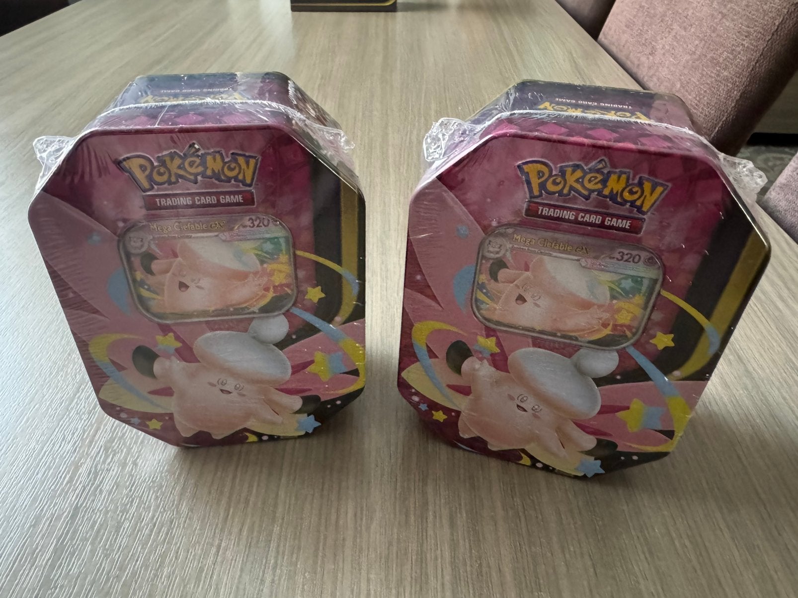 Pokemon Clefable tin Moonlit sealed, Ophalen of Verzenden, Nieuw, Booster