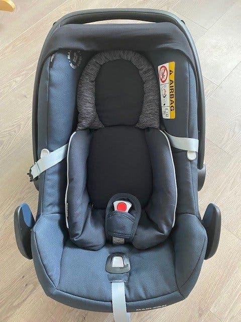 maxi cosi babystoel in zeer mooie staat, Kinderen en Baby's, Autostoeltjes, Ophalen, Autogordel, Zo goed als nieuw, 0 t/m 13 kg