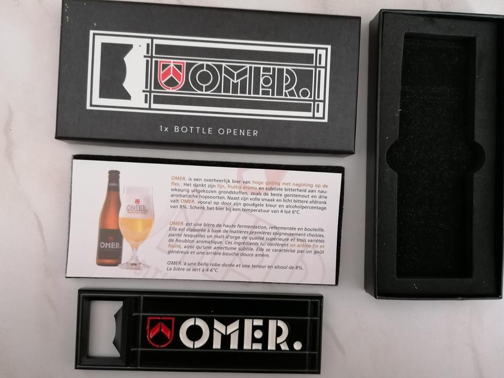 Splinternieuwe OMER BOTTLE ( flessen) OPENER., Verzamelen, Biermerken, Ophalen