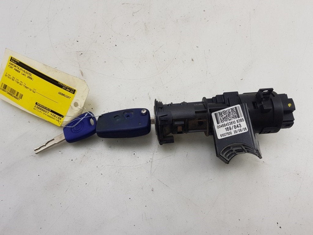 CONTACTSLOT + SLEUTEL Fiat Panda (169) (01-2003/08-2013), Dhr. J. Ham, Gebruikt, Administratie@autoham.nl, Fiat