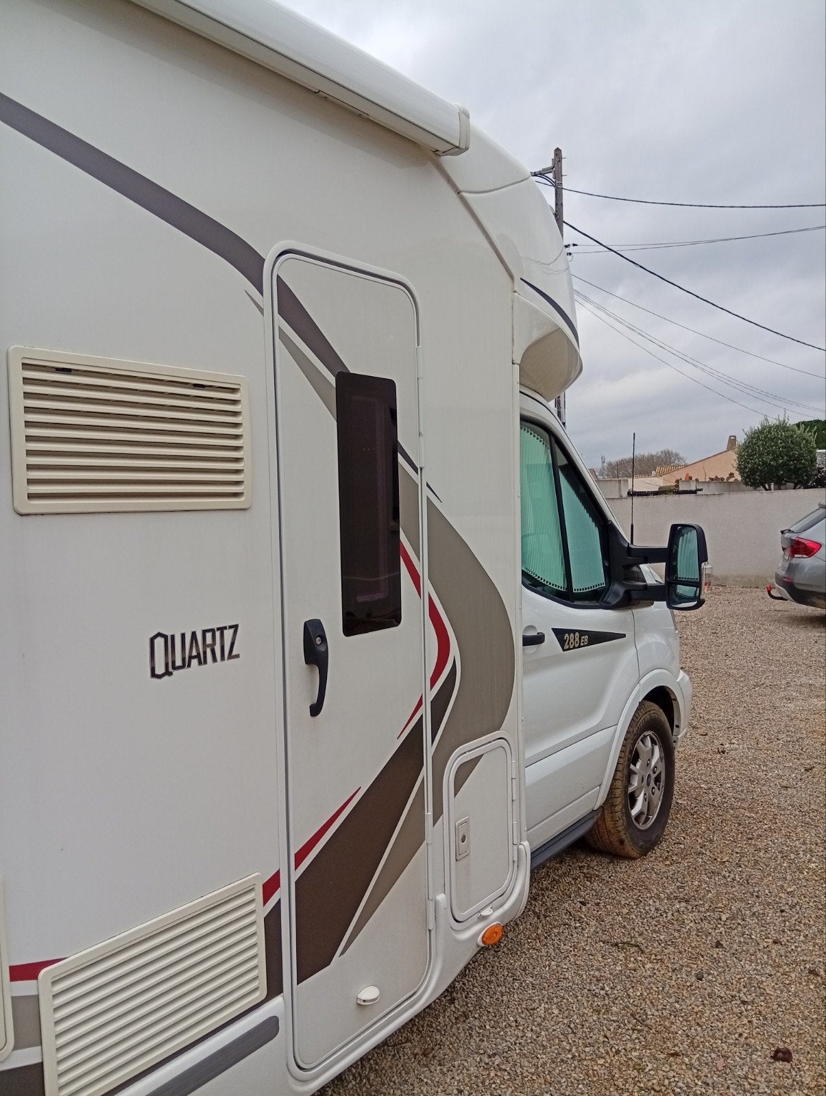 Camping car Profilé, Caravanes & Camping, Caravanes, Particulier, jusqu'à 4, Autres marques, Grand lit, Lit relevable, Douche