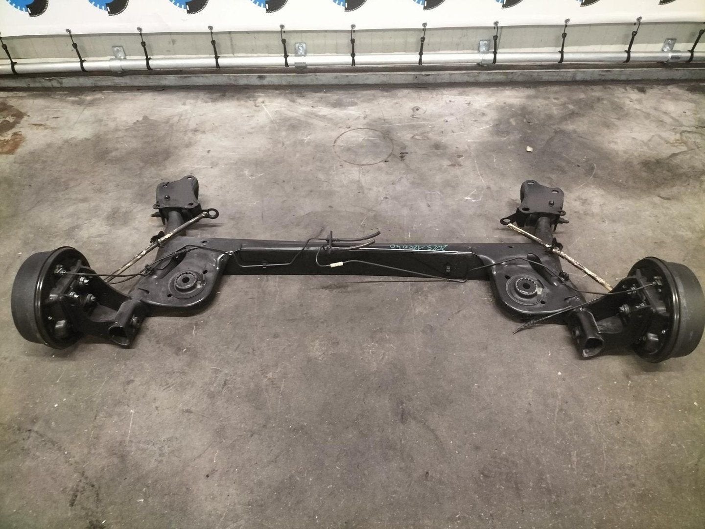DACIA DUSTER STARRE ACHTER AS 555013687R 2018, Ophalen of Verzenden, Gebruikt, ARN erkend
