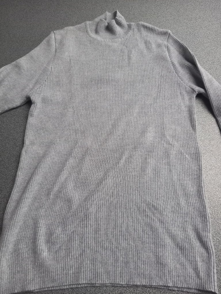 pull à col montant pour femme, Vêtements | Femmes, Pulls & Gilets, Taille 42/44 (L), Gris, Enlèvement ou Envoi, Porté