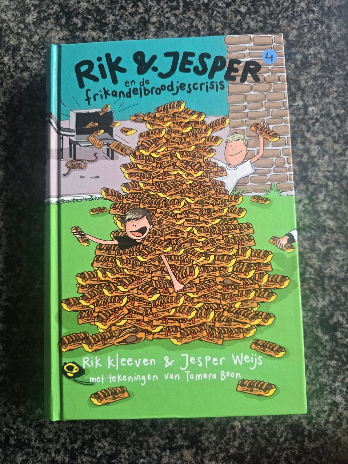 Rik & Jesper en de frikandelbroodjescrisis, Ophalen, Zo goed als nieuw