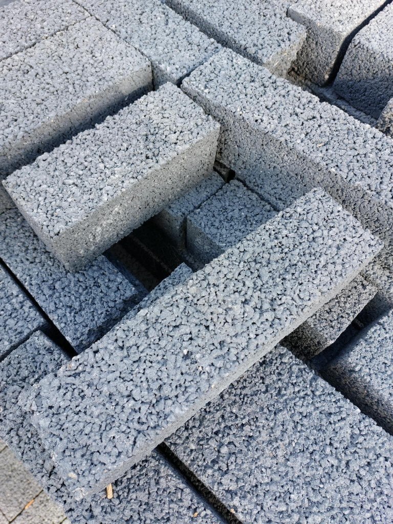 Voyelles, Jardin & Terrasse, Neuf, Béton, Enlèvement, 5 à 10 m²