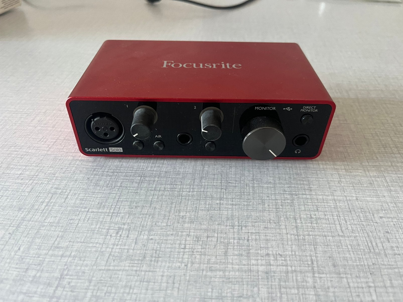 Scarlett Focusrite solo 3rd gen, Enlèvement, Comme neuf, Externe