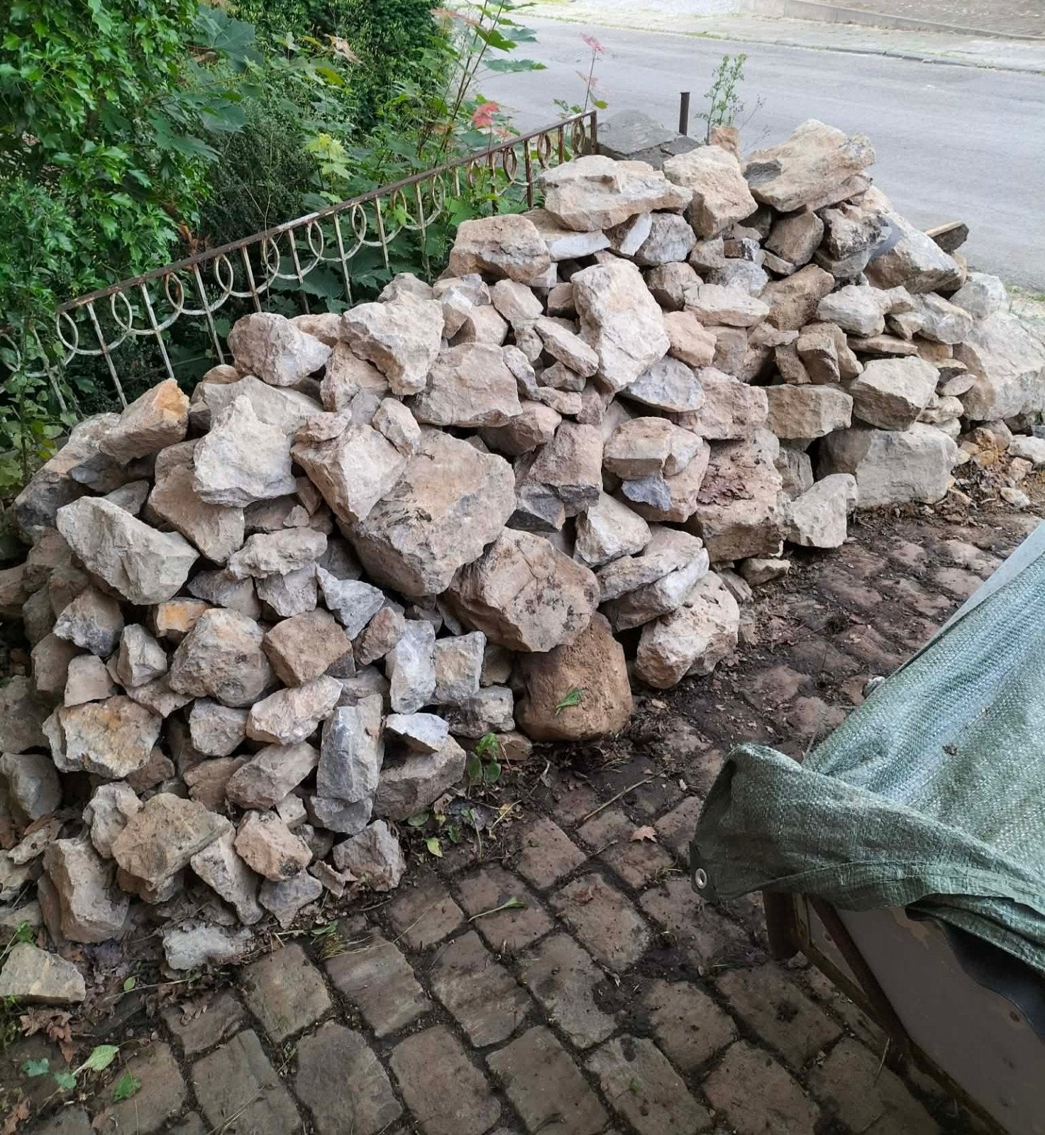 Moellons à donner., Jardin & Terrasse, Gravier, Rochers & Caillasse, Enlèvement