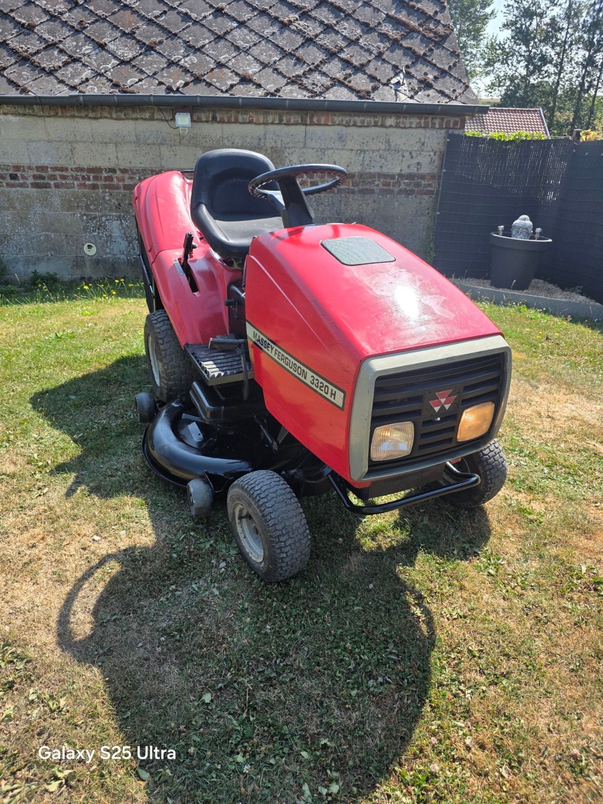 tracteur tondeuse massey ferguson 20cv bicylindre, Jardin & Terrasse, Tondeuses autoportées, Démarrage électrique, Massey ferguson