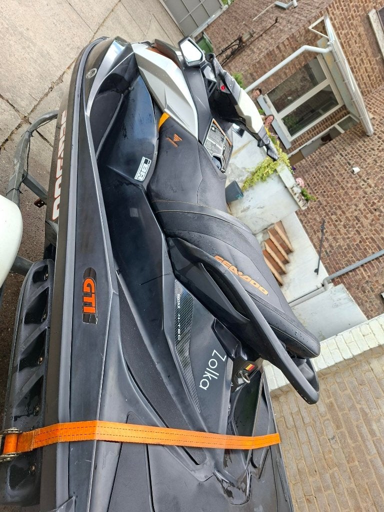 jet ski, Watersport en Boten, Ophalen, Gebruikt, Benzine, 120 tot 200 pk