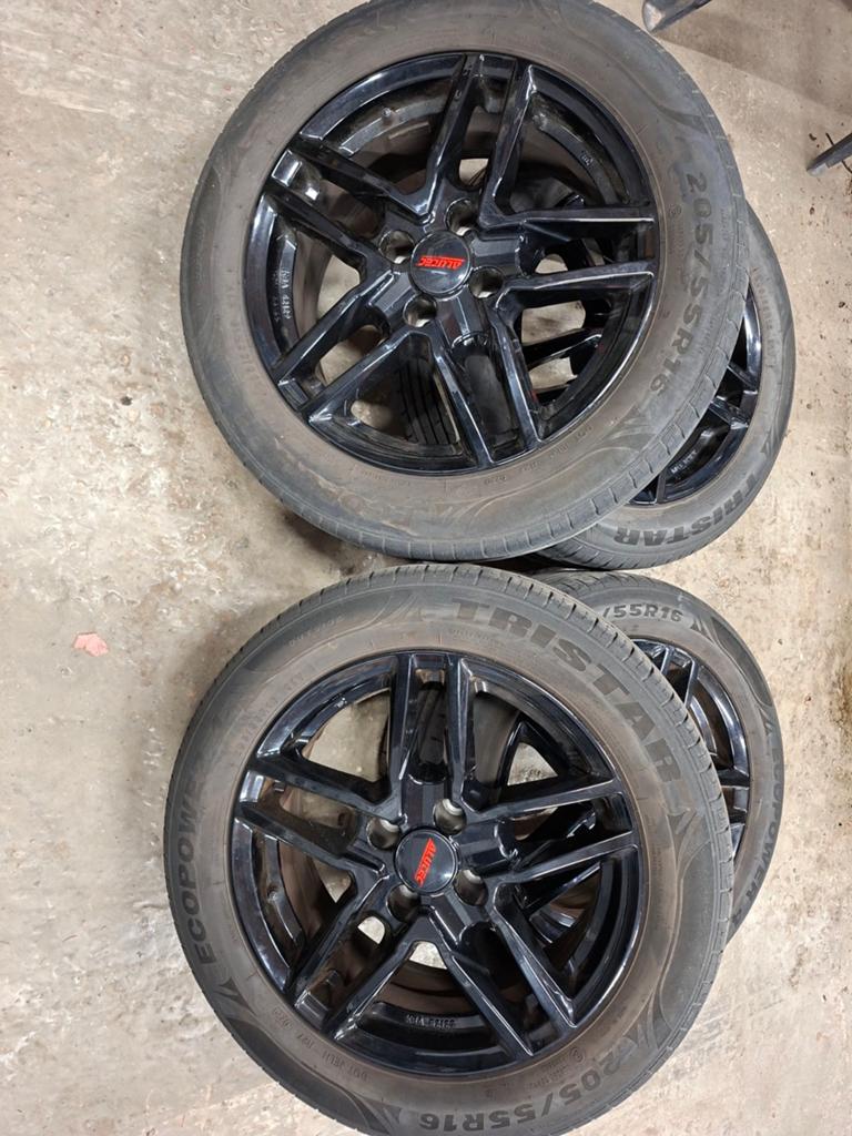 Peugeot,citroen,.. 4x108 velgen te koop, Ophalen, Band(en)