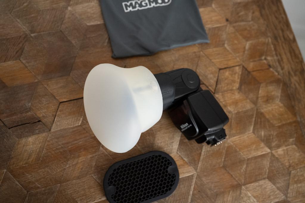 MagMod Starter Flash Kit 2 flits softbox, Audio, Tv en Foto, Foto | Flitsers, Ophalen of Verzenden, Gebruikt, Nikon
