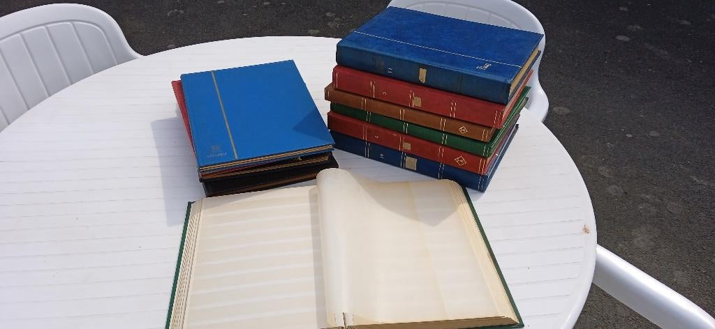 Albums de timbres vides - le lot, Enlèvement, Utilisé