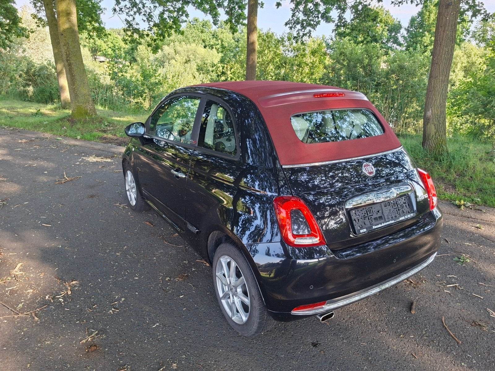 2021 Fiat 500c cabrio 1.0 hybrid Lounge | Garantie + keuring, Auto's, Cabriolet, Leder en Stof, Zwart, Handgeschakeld
