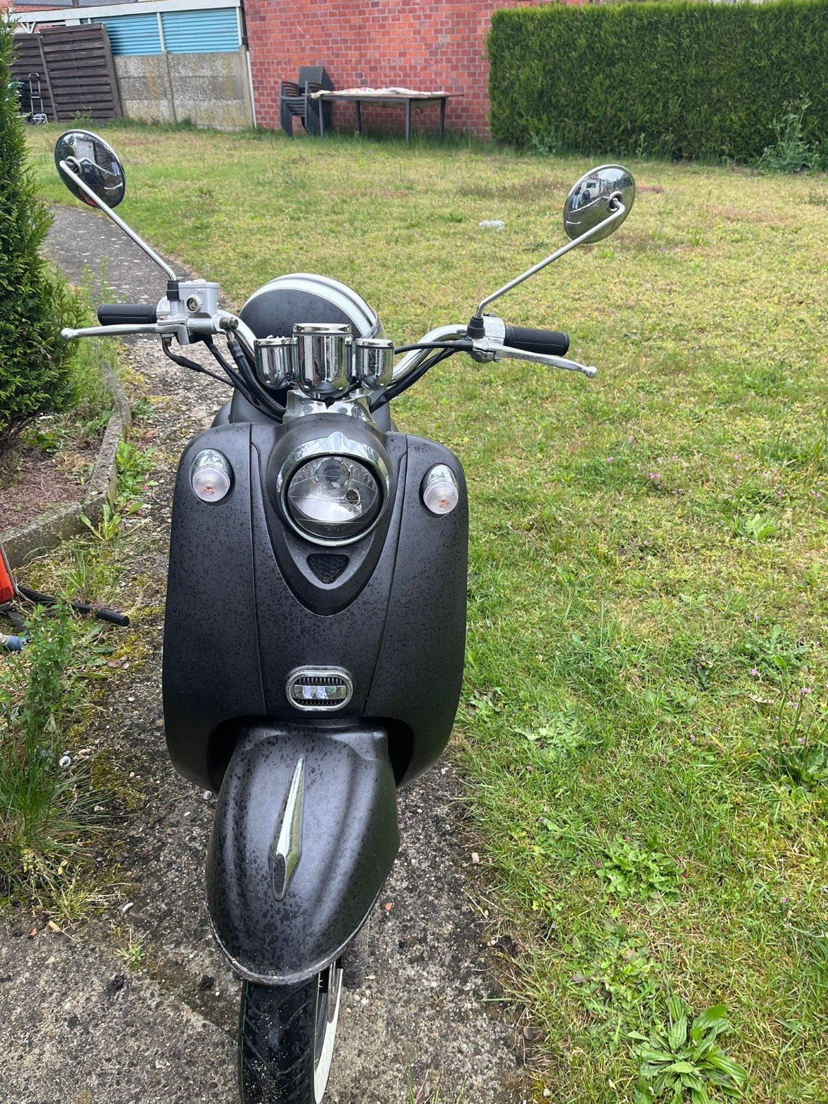 Scooter te koop – Lowigi A-klasse (25 km/u) – Bouwjaar 2020, Fietsen en Brommers, Ophalen