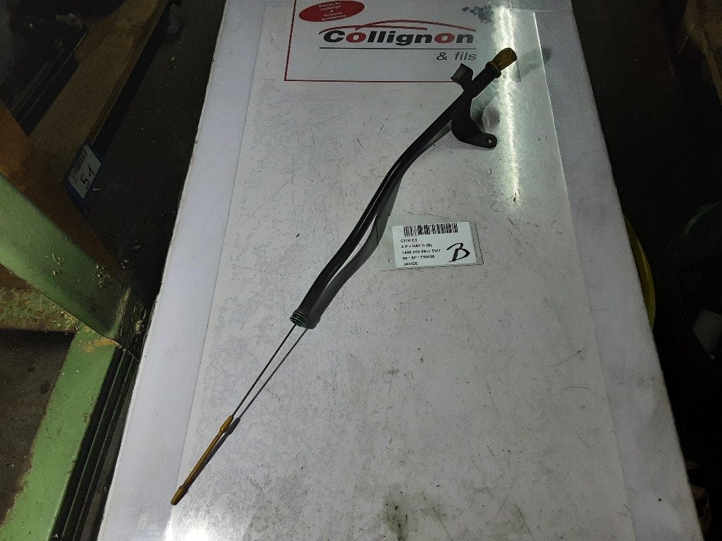 JAUGE D'HUILE Citroën C3 (FC / FL / FT) (9670505880), Citroën, Mevr. I. Hauben, Utilisé, Rue de l'Espoir 34 34
4030  GRIVEGNÉE, BE