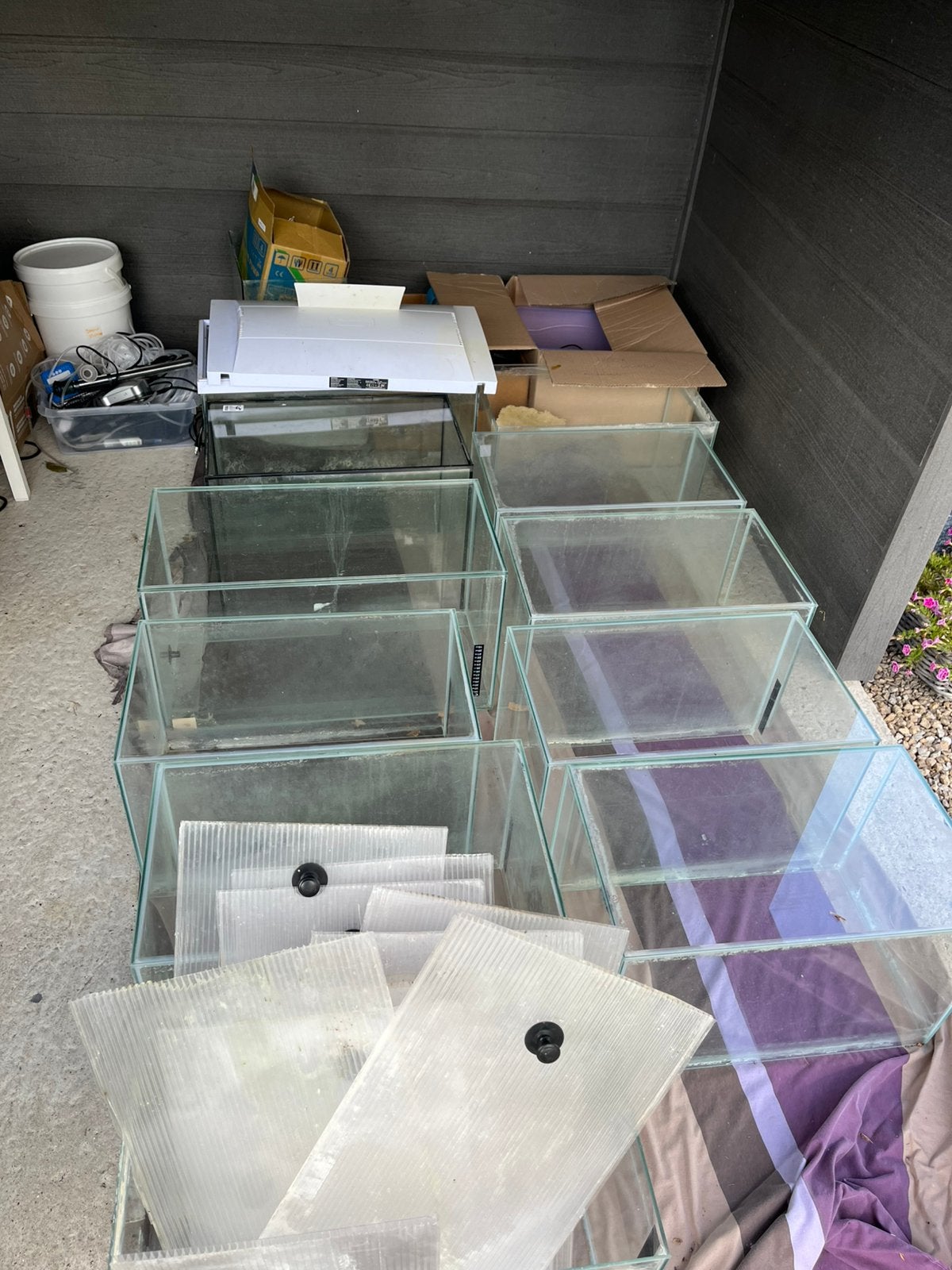 12 aquariums + zeer veel materiaal, Enlèvement, Chauffage, Comme neuf, Aquarium vide