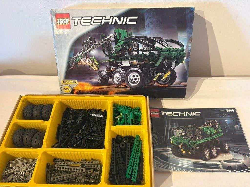 Lego Technic Crane Truck (8446), Compleet, Lego, Ophalen of Verzenden, Zo goed als nieuw