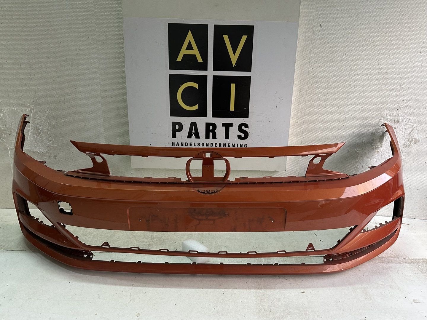 Vw polo 2G voorbumper bumper 2G0897221 zonder PDC, Gebruikt, -, -, Ophalen of Verzenden