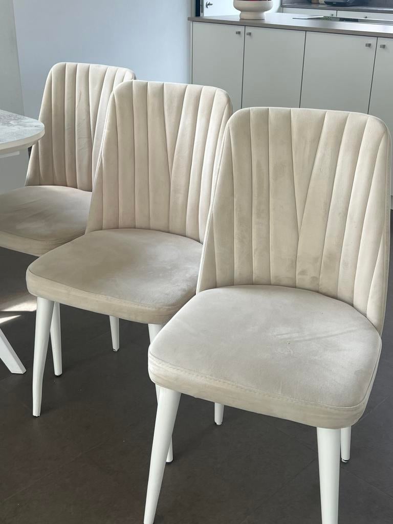 6 chaises, Ophalen, Zo goed als nieuw