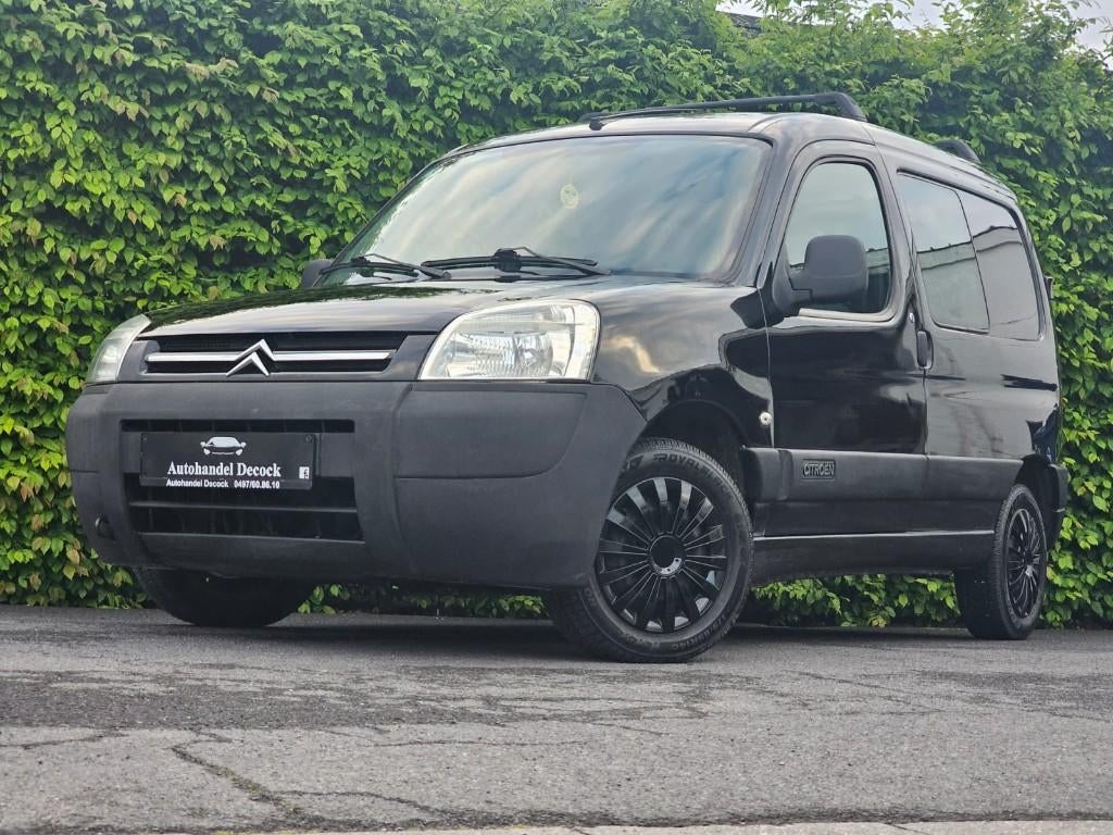 Citroen berlingo 2.0HDI | lichte vracht | weinig km, 4 deurs, Stof, https://public.car-pass.be/vhr/2dfb2d8e-5a3d-43d4-96a8-463b715faf5c