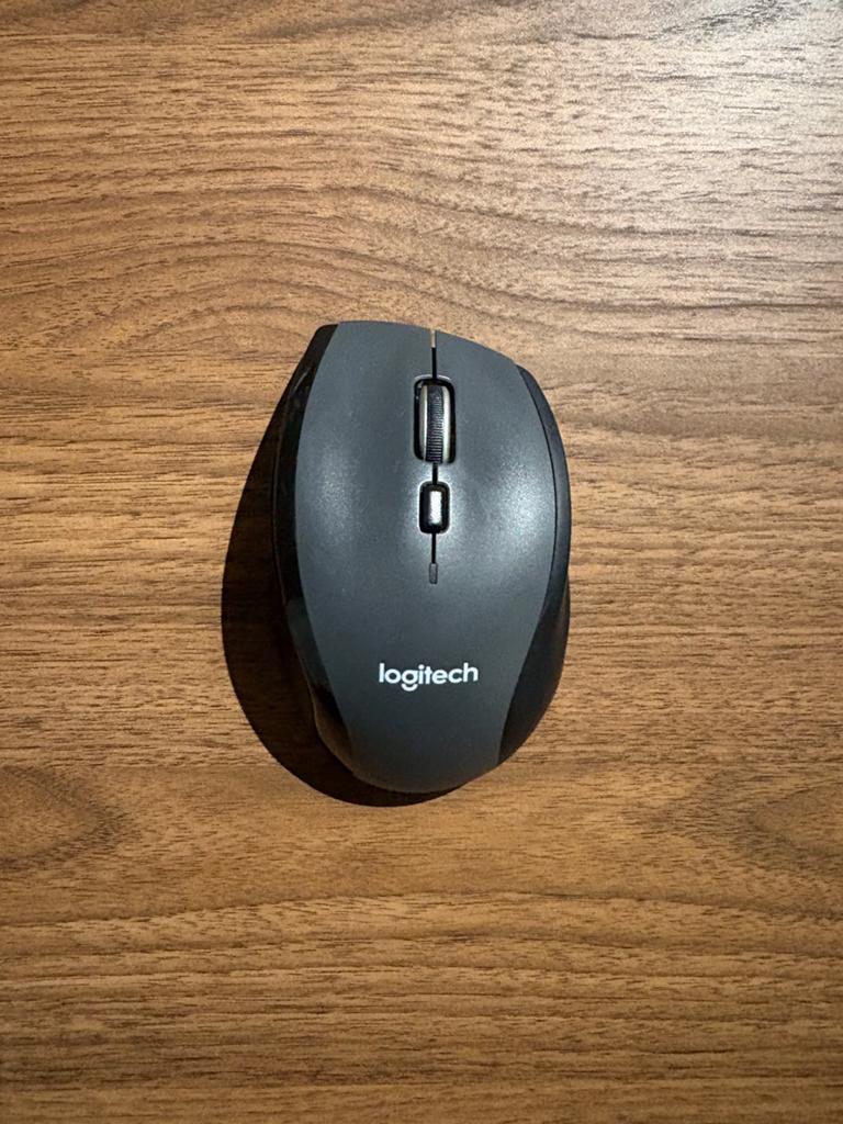 Logitech M705 draadloze muis., Computers en Software, Muizen, Ophalen, Zo goed als nieuw, Muis