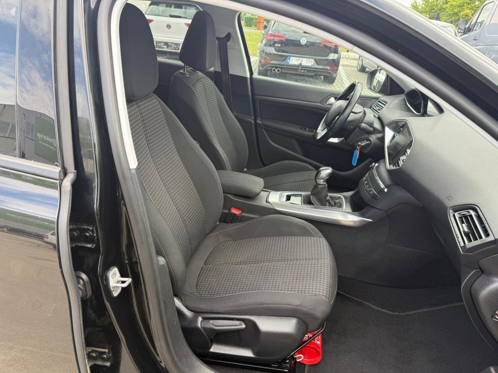 Peugeot 308 (Stock ID 26132) — 16