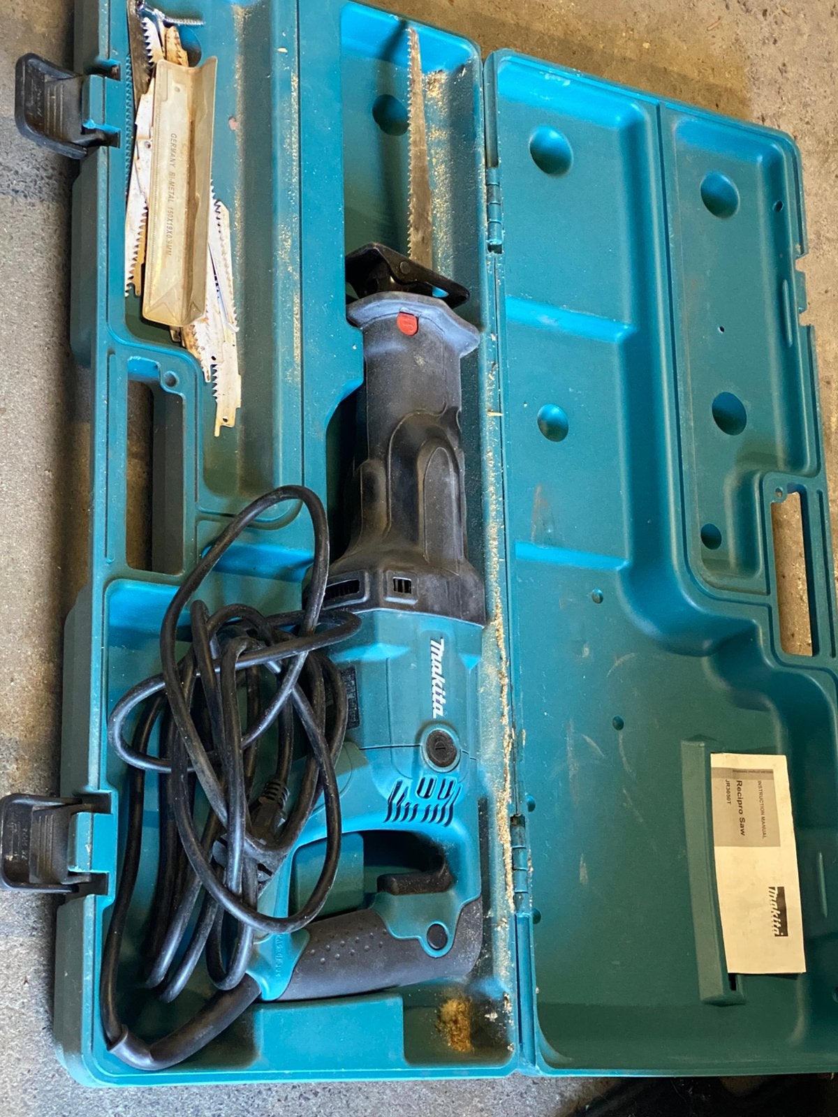 Recripozaag Makita, Doe-het-zelf en Bouw, Gereedschap | Zaagmachines, Ophalen, Zo goed als nieuw