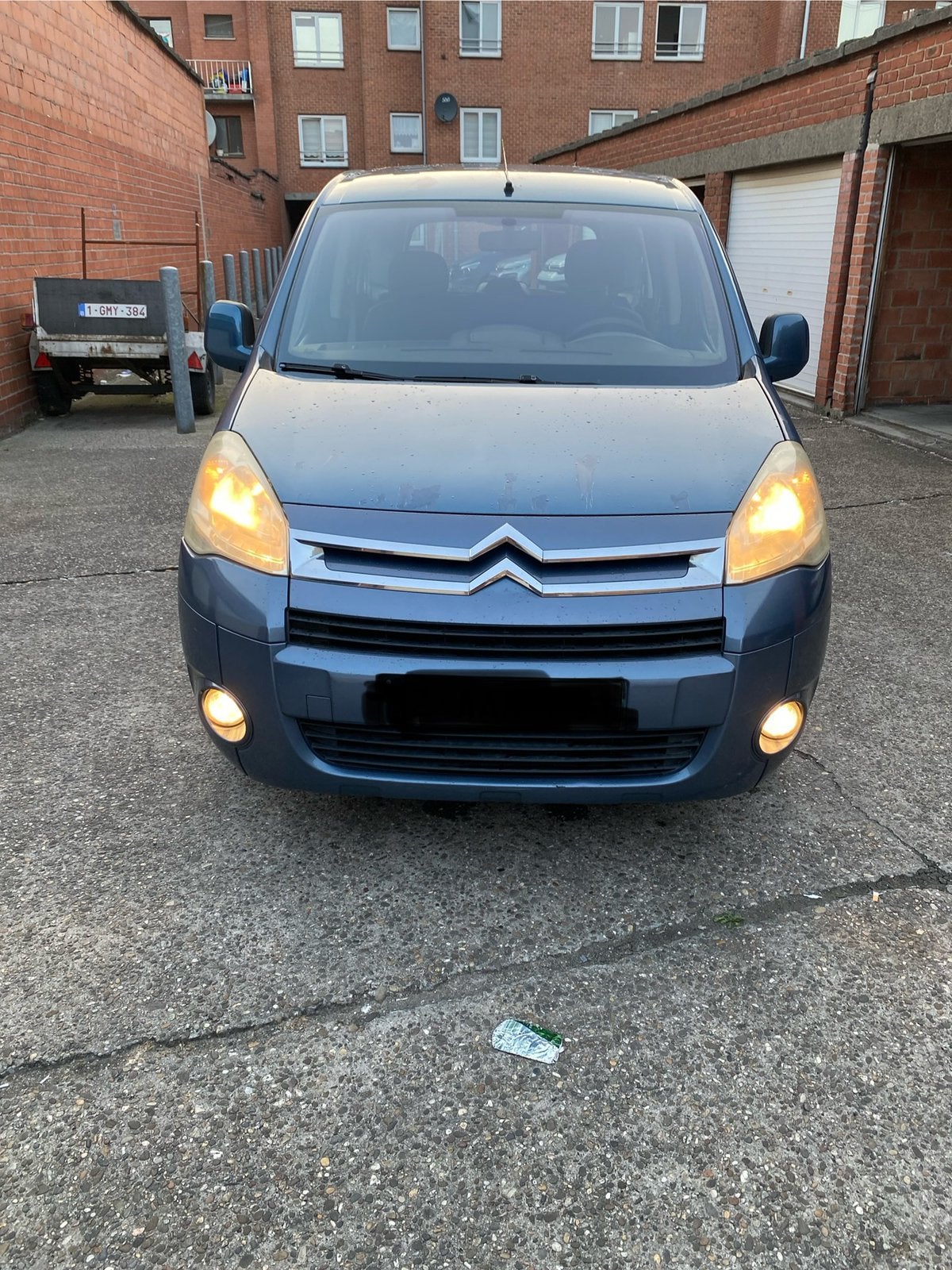 Citroën berlingo 1.6 benzine airco gekeurd vvk prijs 4500€, Auto's, Citroën, Stof, Blauw, Berlingo, Handgeschakeld