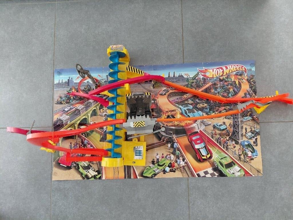 Hot Wheels Wall Tracks Power Tower, Enfants & Bébés, Jouets | Circuits, Électrique, Enlèvement, Hot Wheels, À monter soi-même