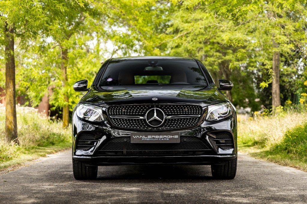 Mercedes GLC 250 Coupé 4-Matic AMG * Camera * Night * Cognac, Auto's, Mercedes-Benz, Automaat, 4 cilinders, Zwart, Leder