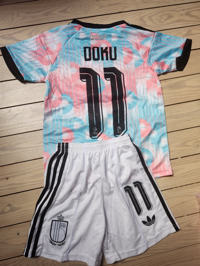 Kit maillot et short Belgique Doku 9 ans, Enlèvement ou Envoi, Comme neuf, Maillot