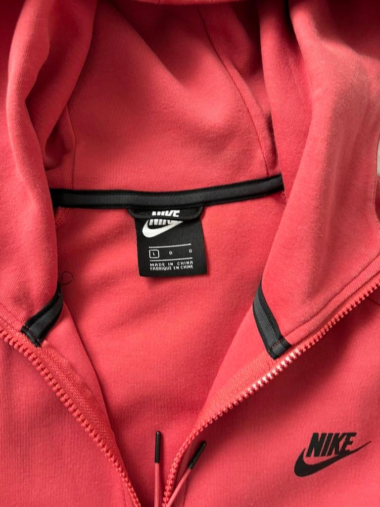 Nike  tec  jogging kledij, Enlèvement, Comme neuf