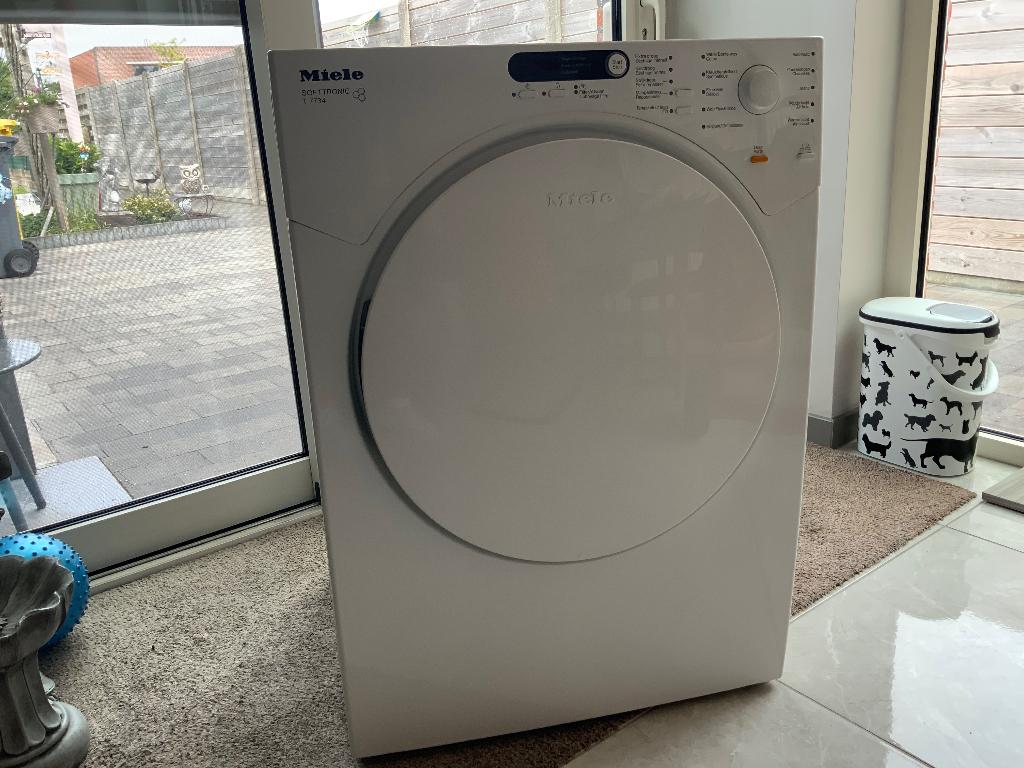 Droogkast Miele met slang, Electroménager, Sèche-linge, 6 à 8 kg, Évacuation d'air, Chargeur frontal, Enlèvement