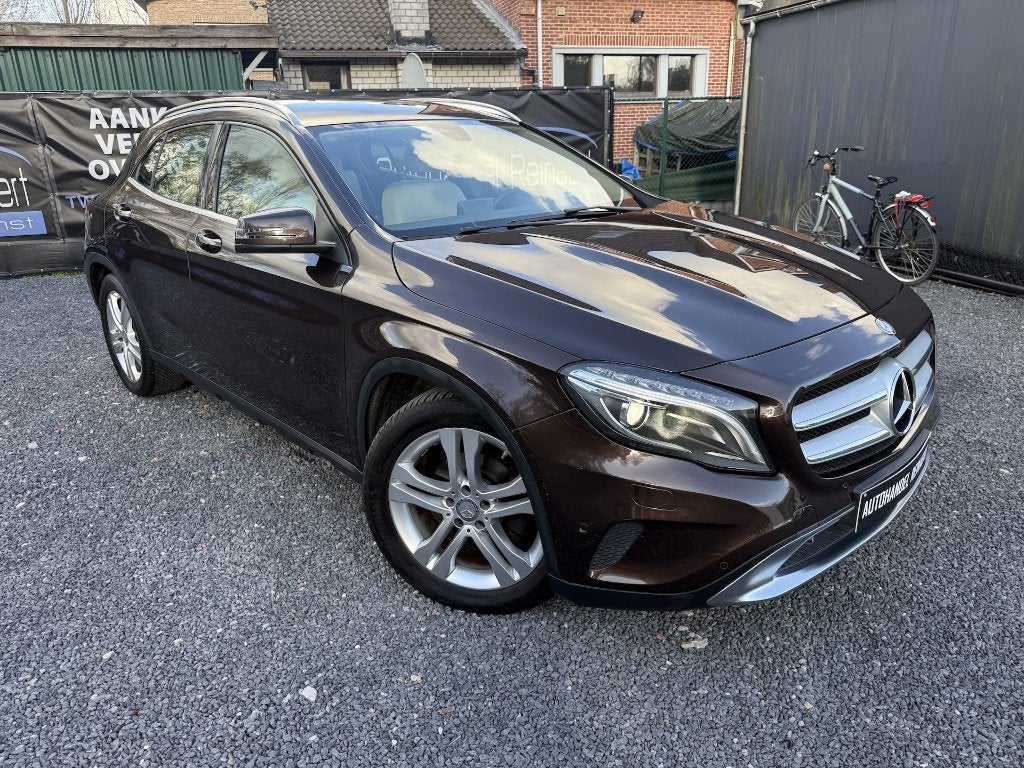 Mercedes GLA 200D, 2015, 129.000km, 4Matic, Navi, Automaat +, Autos, Cuir, Achat, Beige, Entreprise