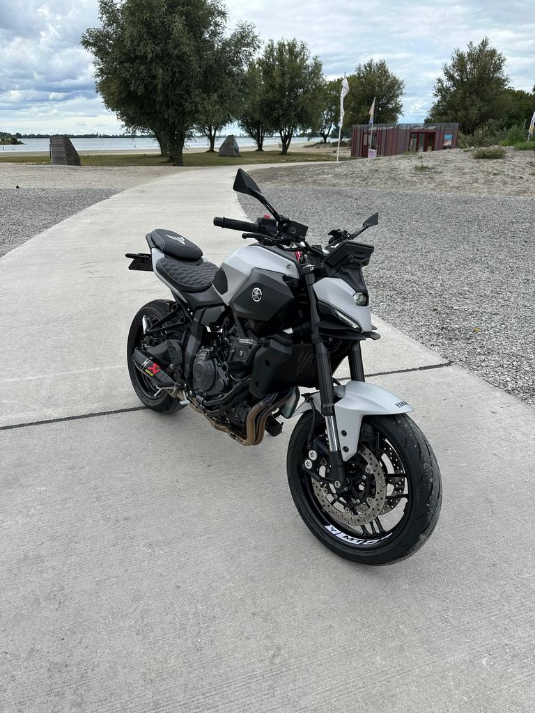 Yamaha Mt07 akra full option NL kenteken, Motoren, Motoren | Yamaha, Particulier, Quickshifter, Ophalen