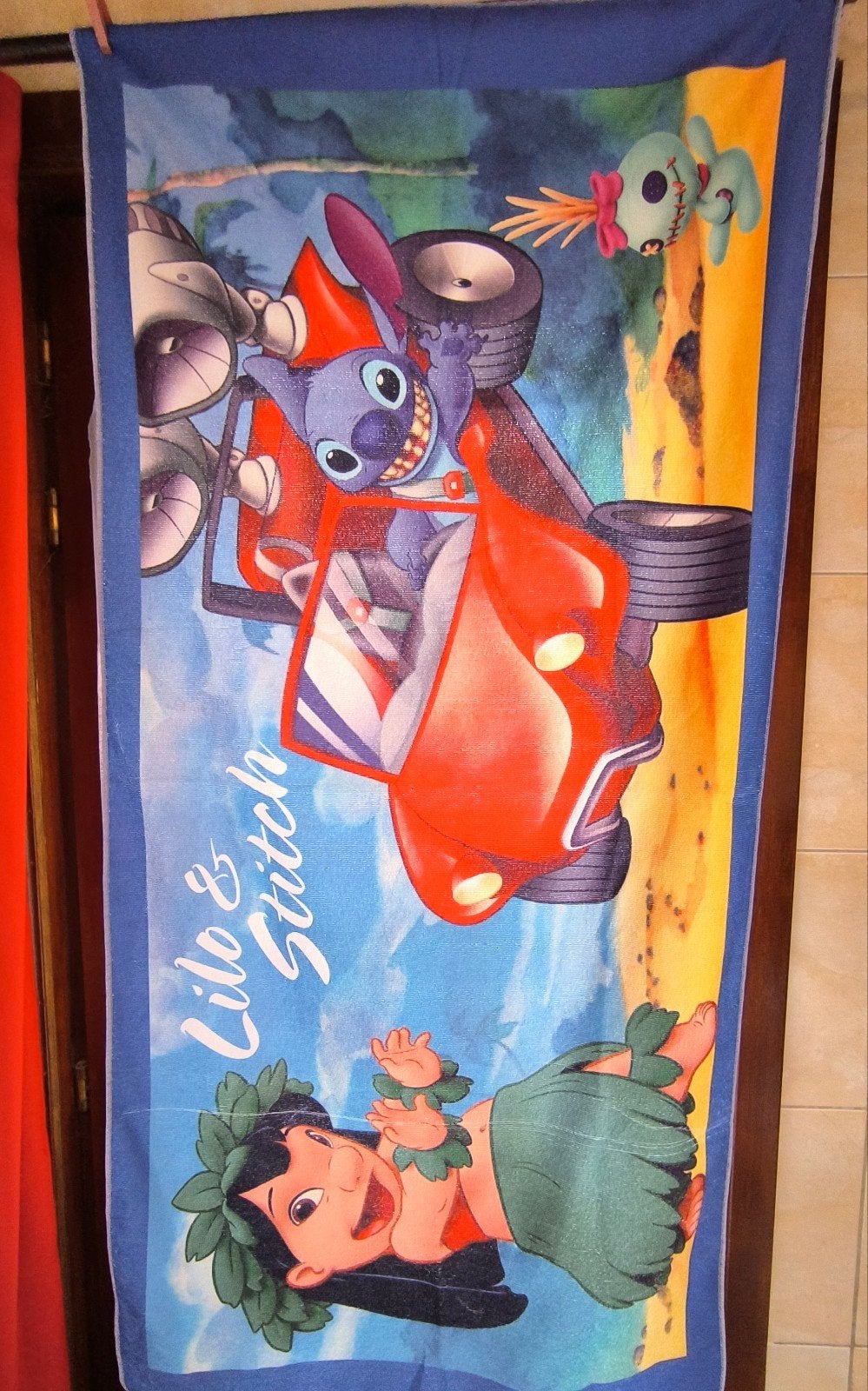 Serviette de plage Stitch., Enlèvement ou Envoi, Neuf, Serviette