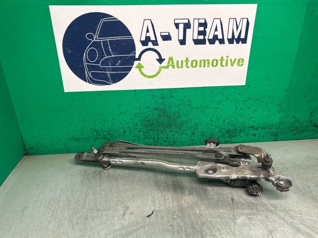 RUITENWISSER MECH + MOTOR 308 (L3 / L8 / LB / LH / LP), Kontakt-peugeot@peugeot.com, Gebruikt, Peugeot Deutschland GmbH, Bahnhofsplatz
65423  Rüsselsheim, DE