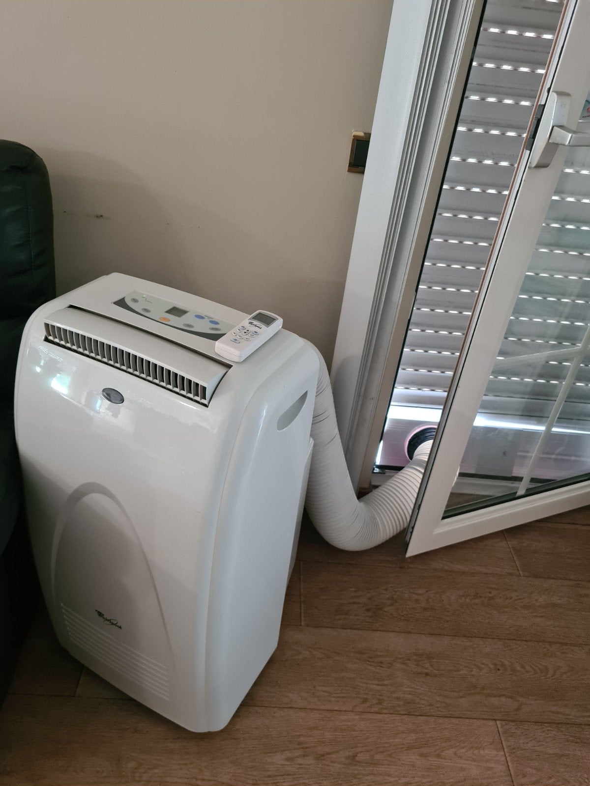 mobiele airco  Whirlpool - incl afvoerslang, afstandbedienin, Elektronische apparatuur, Airco's, Ophalen, Mobiele airco