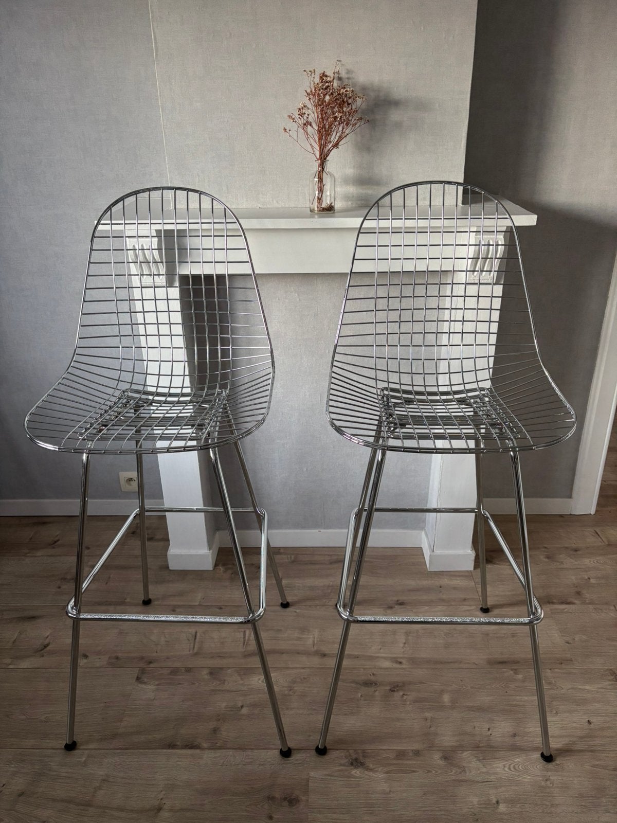Chaise Vitra chromé haut - nouveaux tabourets de bar, Maison & Meubles, Tabourets de bar, Enlèvement, Neuf