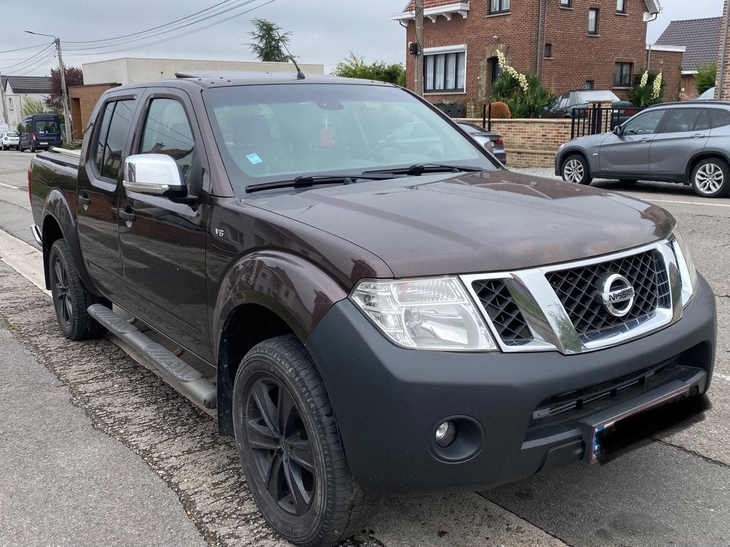 NİSSAN NAVARA 3.0DCİ V6 BOİT AUTOMATİQUE PROBLEME MOTEUR, Euro 5, Achat, Carnet d'entretien, 5 portes