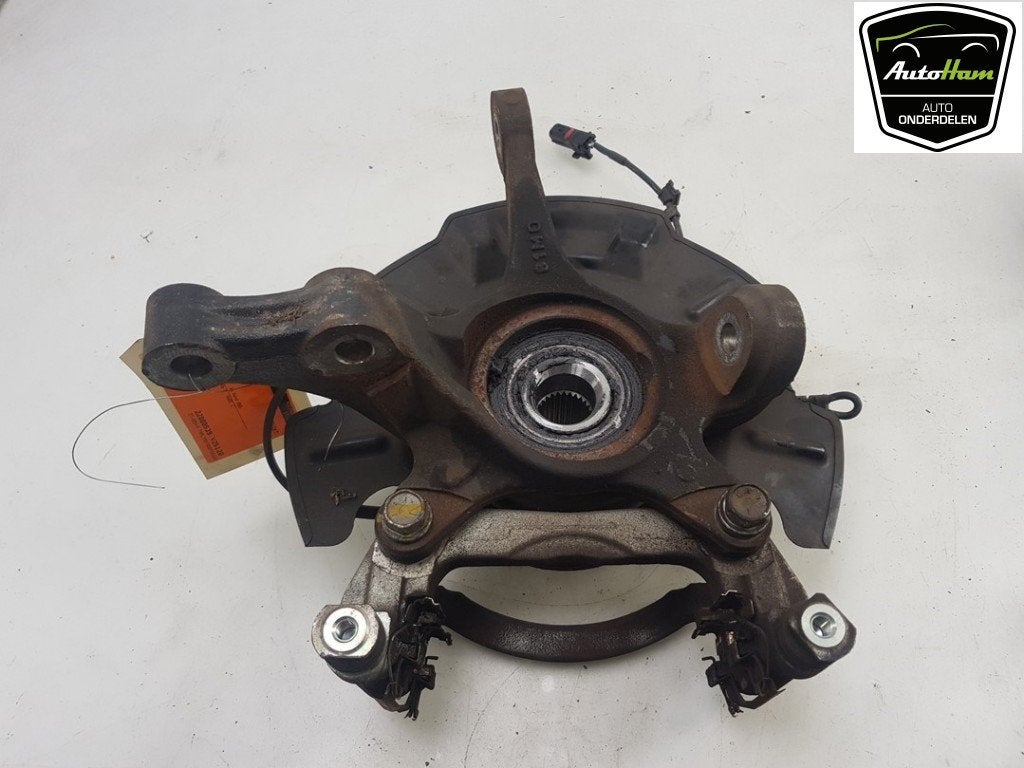 FUSEE AVANT DROITE Suzuki Vitara (LY / MY) (01-2015/-), Dhr. J. Ham, Administratie@autoham.nl, Utilisé, Suzuki