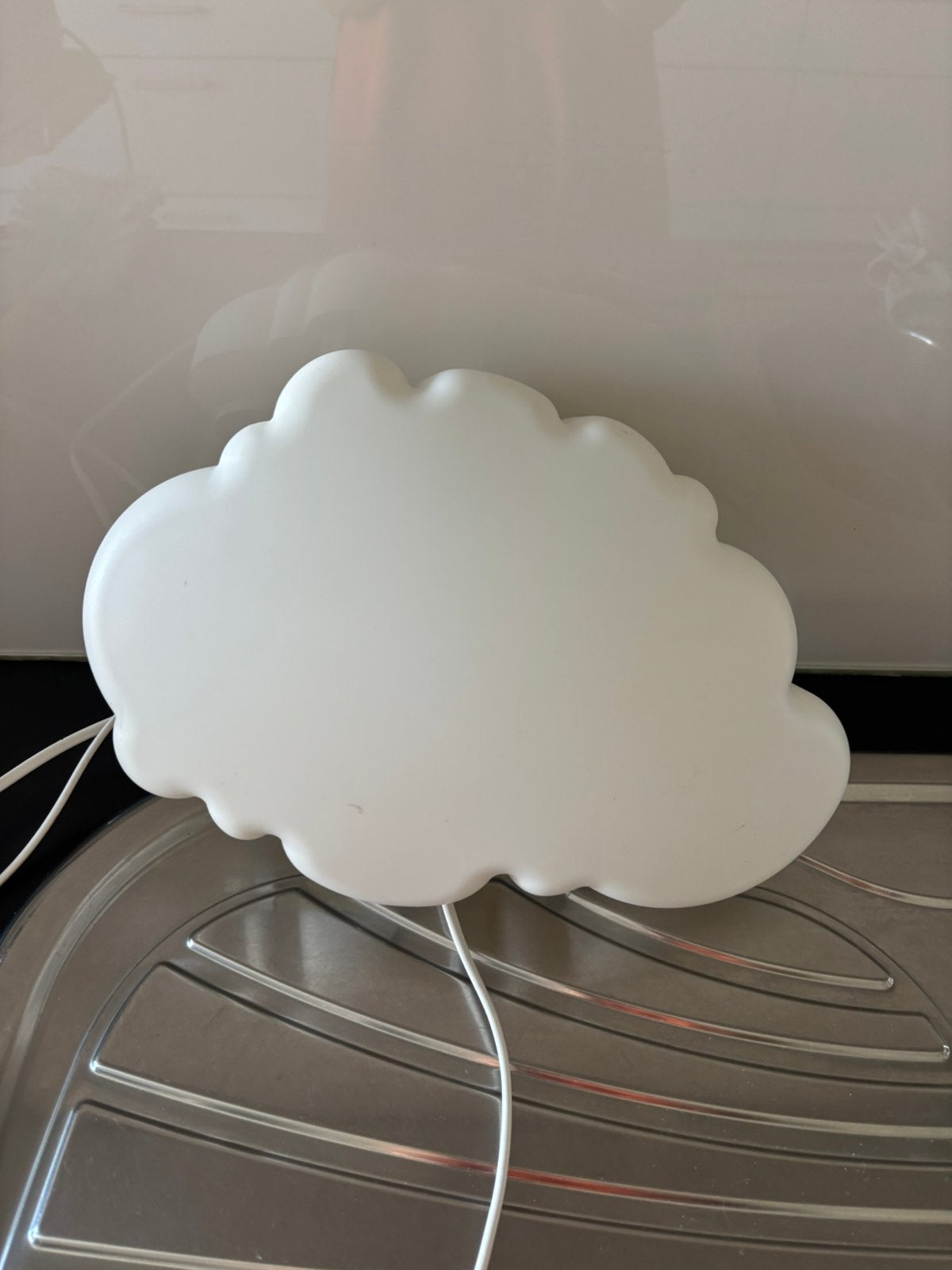 Lamp ‘wolk’, Ophalen, Zo goed als nieuw