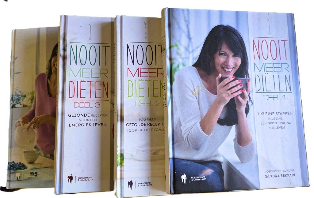 4 livres de Sandra Bekkari - Fini les régimes, Livres, Santé, Diététique & Alimentation, Enlèvement ou Envoi, Régime et Alimentation