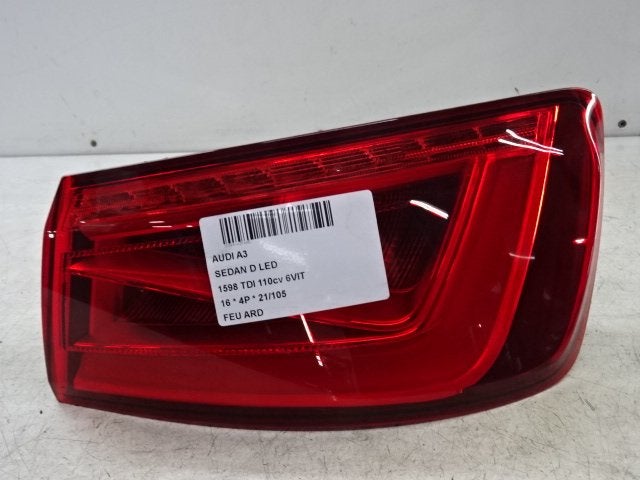 ACHTERLICHT RECHTS A3 Limousine (8VS / 8VM) (8V5945096A), Gebruikt, Audi