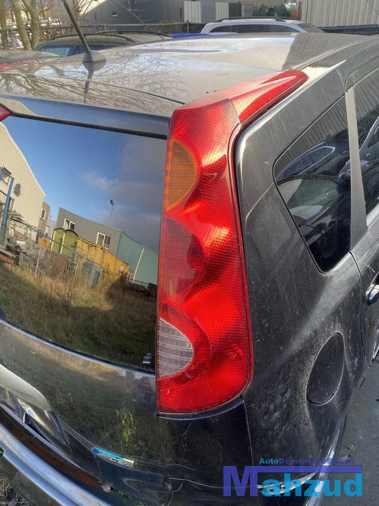 NISSAN NOTE rechts achterlicht reflector 2005-2012, Takashima 1-chome 1-1
220-8686  Yokohama, NISSAN_SR@mail.nissan.co.jp, Nissan